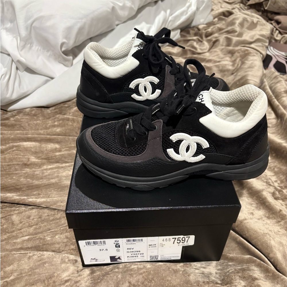 Chanel Sneaker